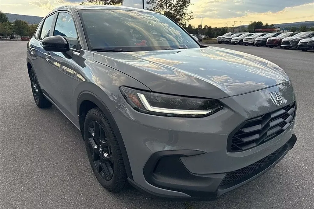 2024 Honda HR-V Sport photo 1
