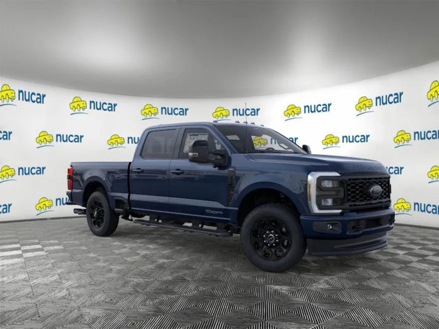 2025 Ford F-250 Lariat photo 1