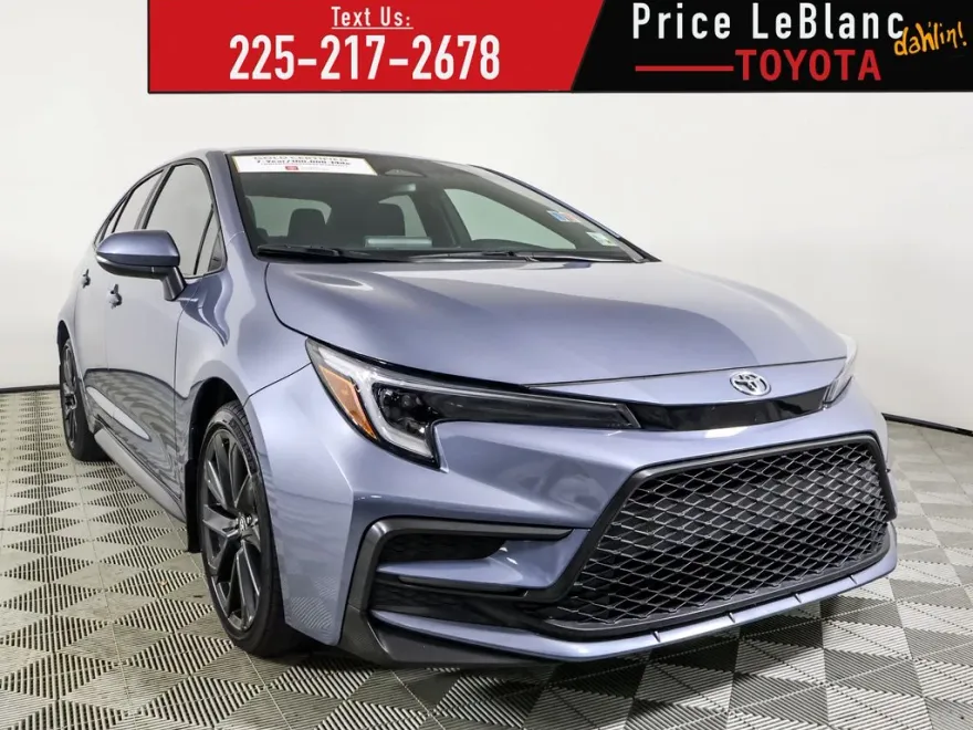 2024 Toyota Corolla SE Premium photo 1