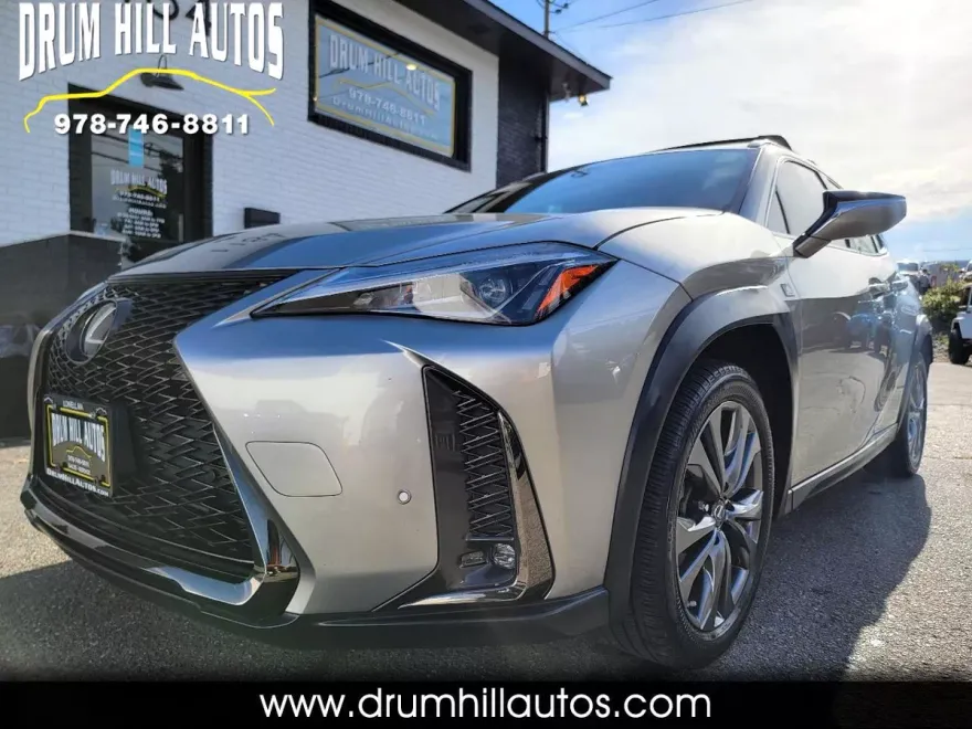 2019 Lexus UX 200 F SPORT photo 1