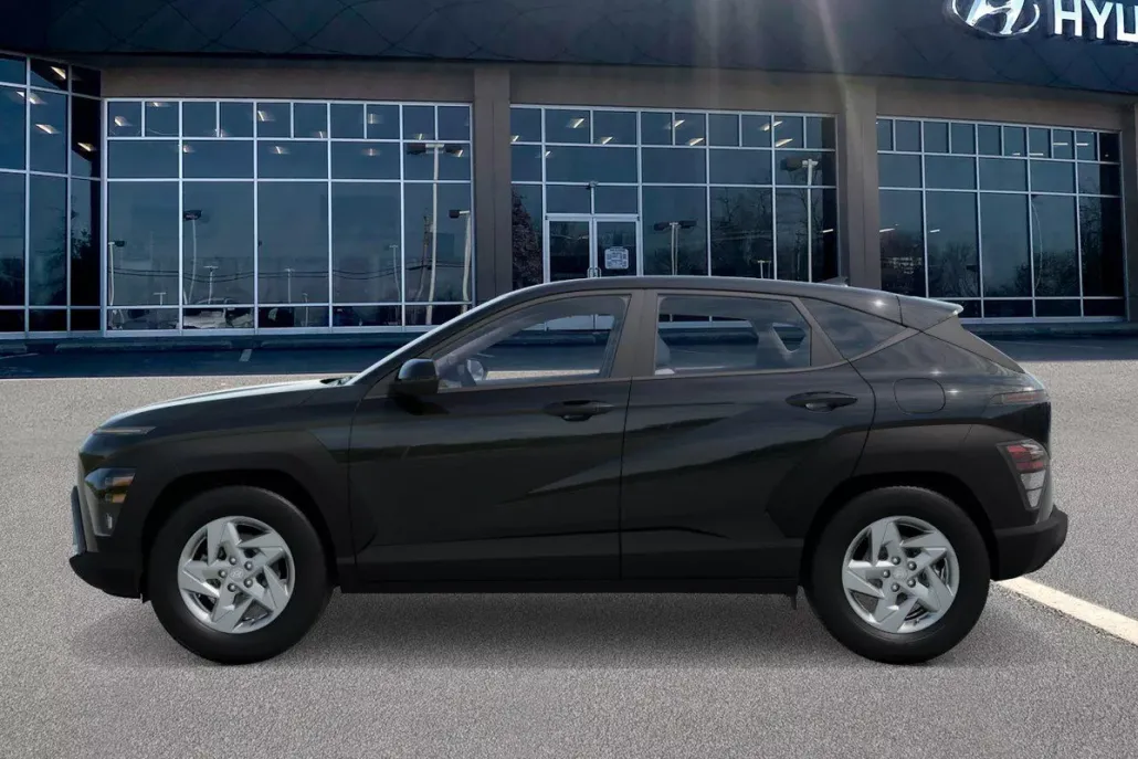 2026 Hyundai Kona SE photo 1