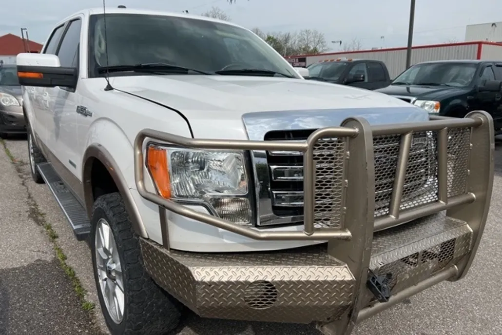 2013 Ford F-150 Lariat photo 1