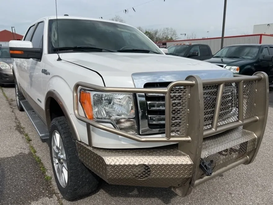 2013 Ford F-150 Lariat photo 1