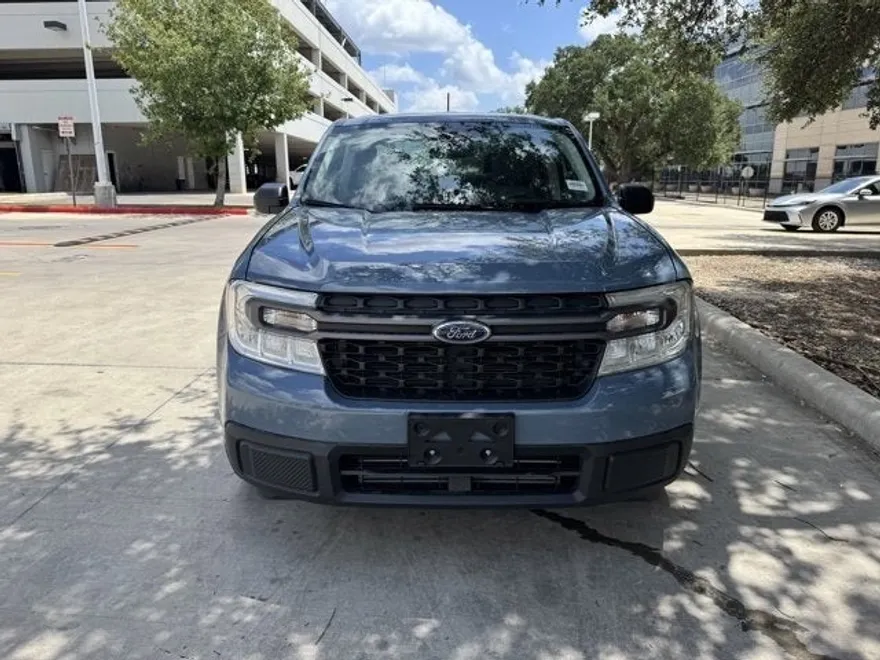 2024 Ford Maverick XLT photo 1