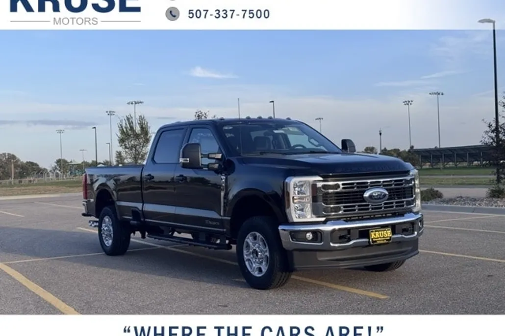 2026 Ford F-350 XLT photo 1