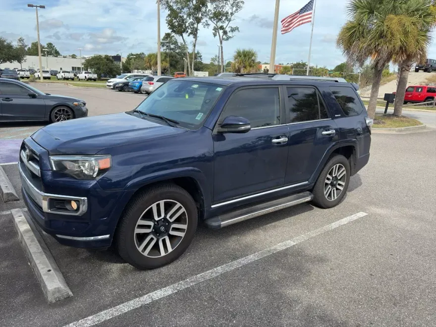 2020 Toyota 4Runner Limited photo 1