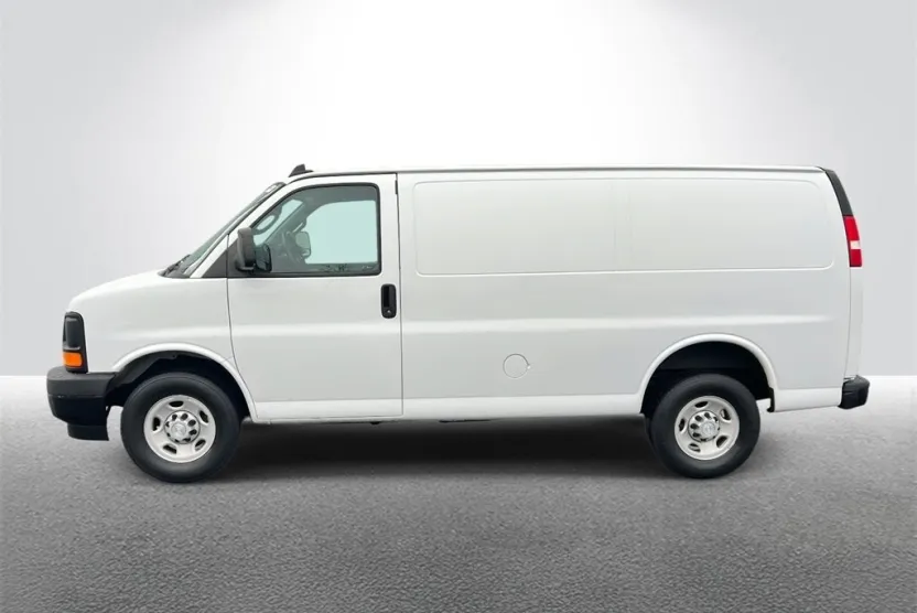 2017 Chevrolet Express Cargo 2500 Work Van photo 1