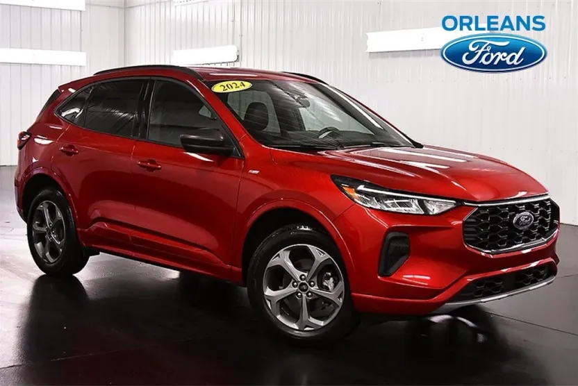 2024 Ford Escape ST-Line photo 1