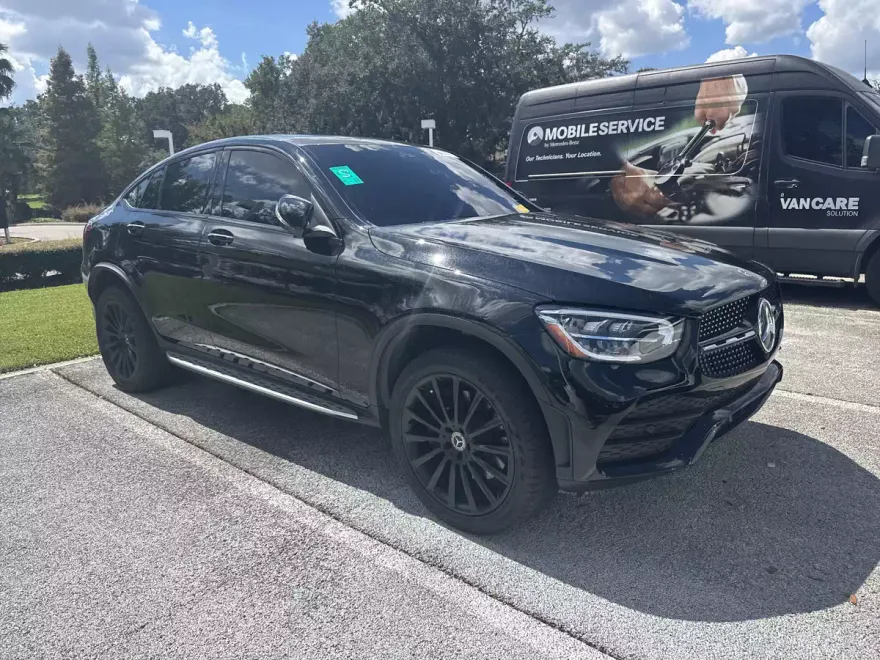 2023 Mercedes Benz GLC 300 Coupe photo 1