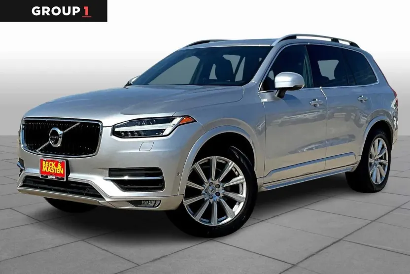 2018 Volvo XC90 Momentum photo 1