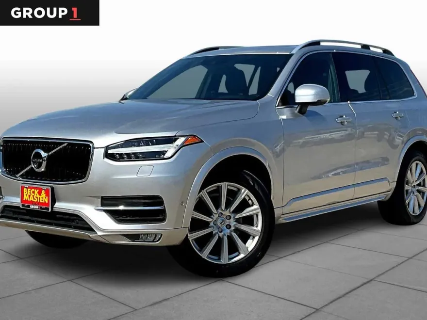 2018 Volvo XC90 Momentum photo 1