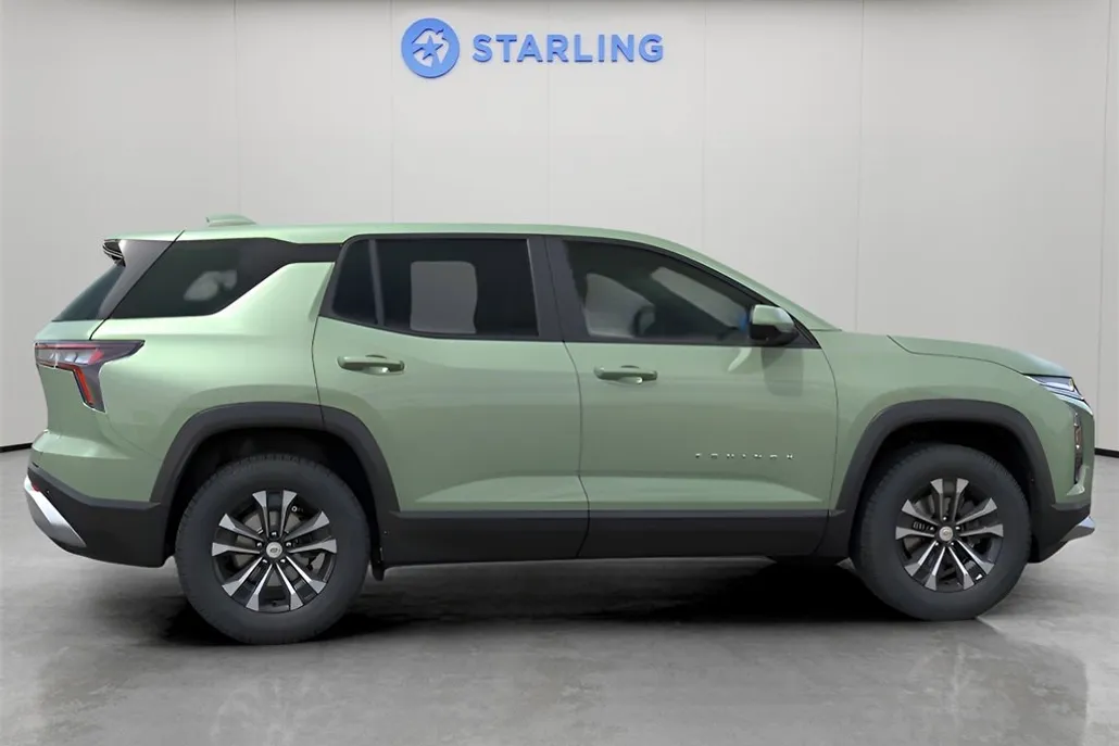 2026 Chevrolet Equinox LT photo 1