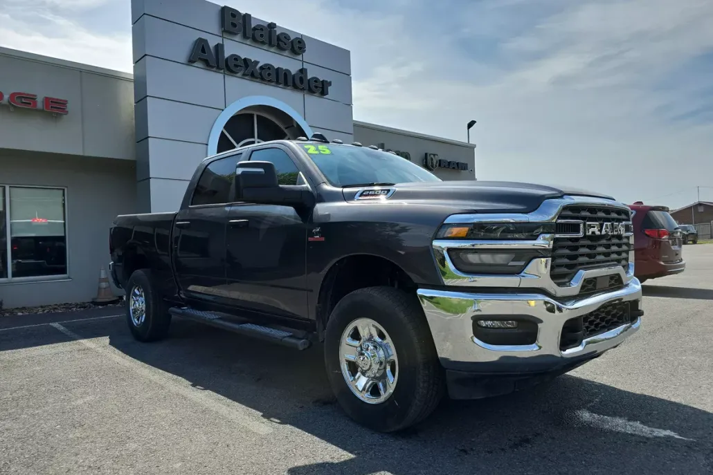 2025 Ram 2500 Tradesman photo 1