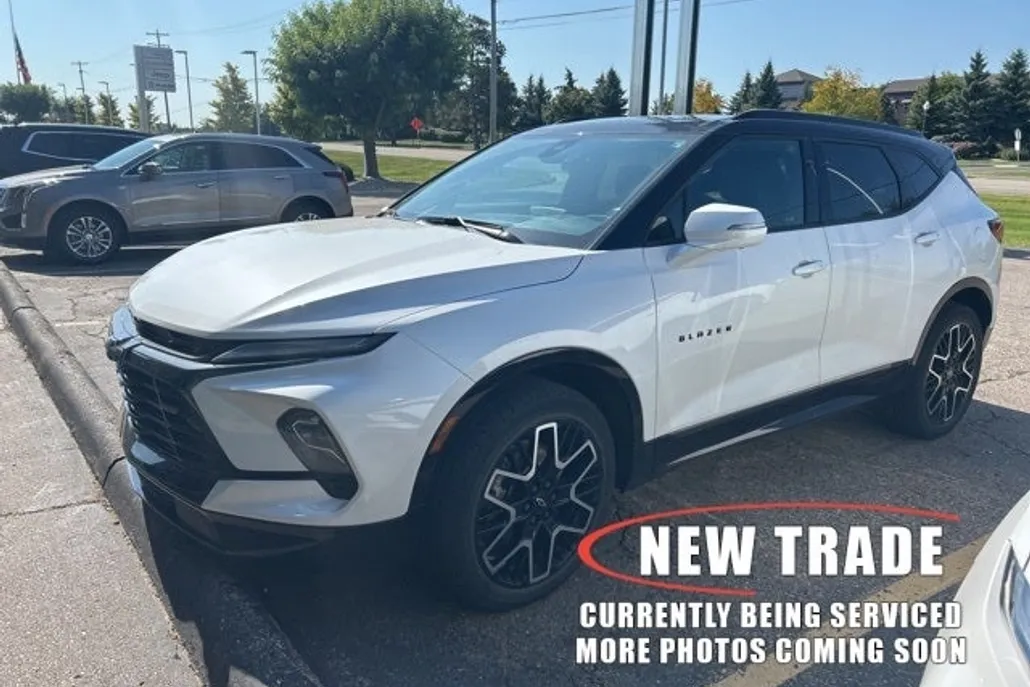 2023 Chevrolet Blazer RS photo 1