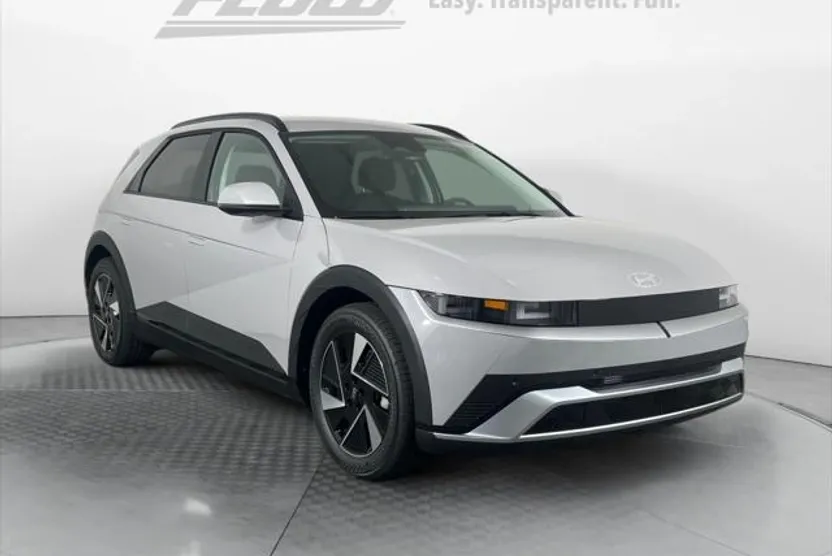 2025 Hyundai Ioniq 5 SEL photo 1