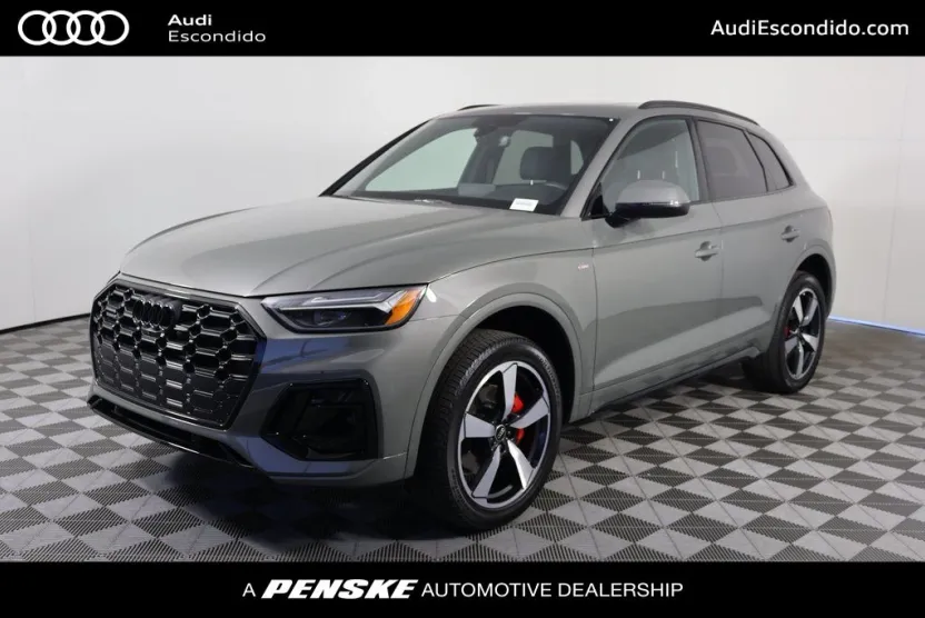 2024 Audi Q5 45 S line Premium Plus photo 1