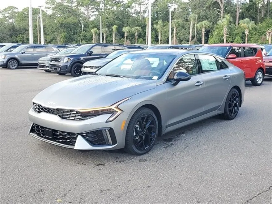 2026 Kia K5 GT-Line photo 1