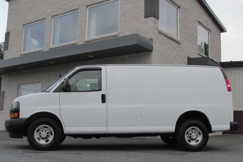 2020 Chevrolet Express 2500 Cargo photo 1
