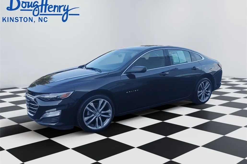 2023 Chevrolet Malibu 1LT photo 1