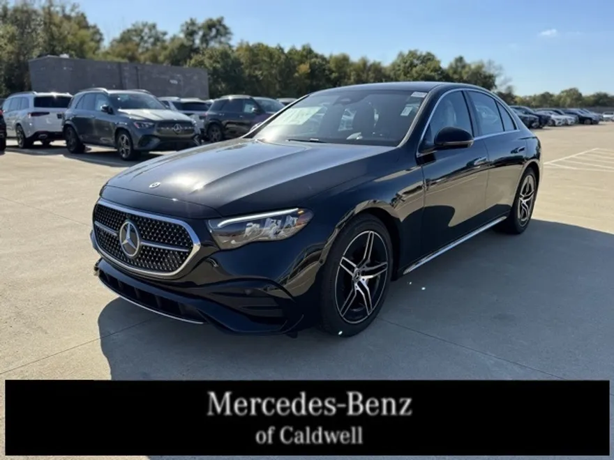 2023 Mercedes Benz C 300 4MATIC photo 1