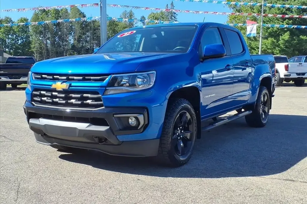 2022 Chevrolet Colorado LT photo 1