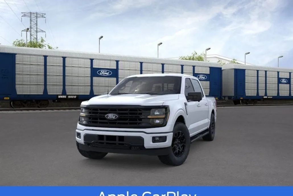 2025 Ford F-150 XLT photo 1