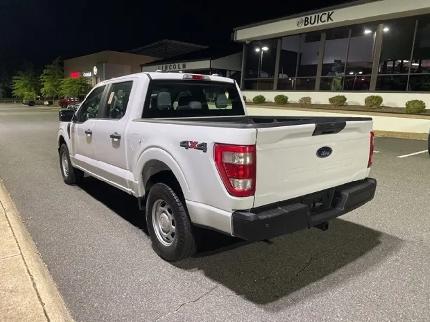 2022 Ford F-150 XL photo 1