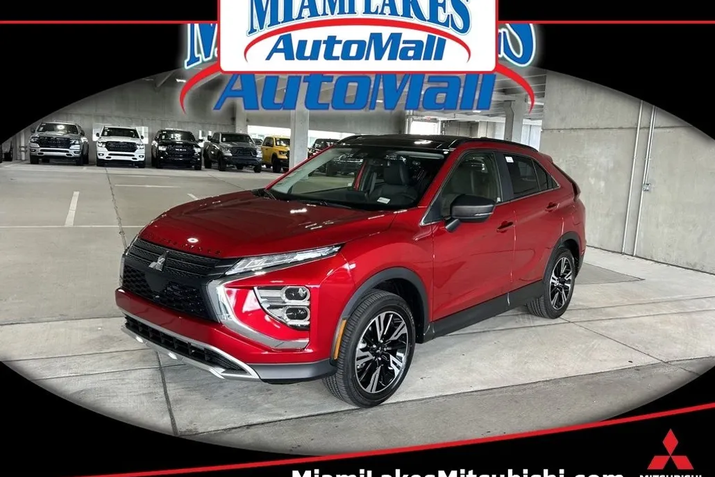 2024 Mitsubishi Eclipse Cross SE photo 1