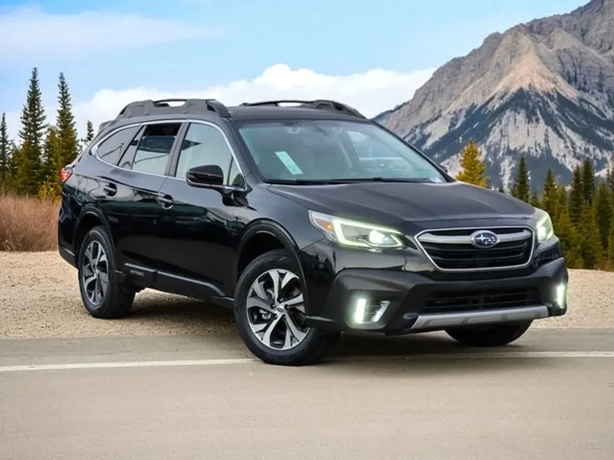 2020 Subaru Outback Limited photo 1