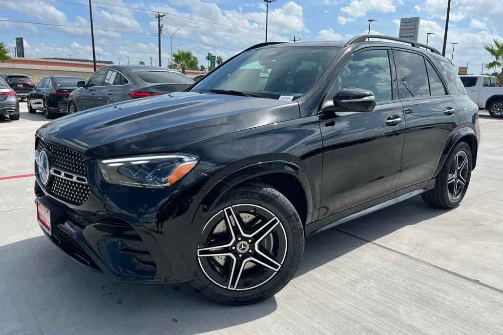 2025 Mercedes Benz GLE 350 4MATIC photo 1