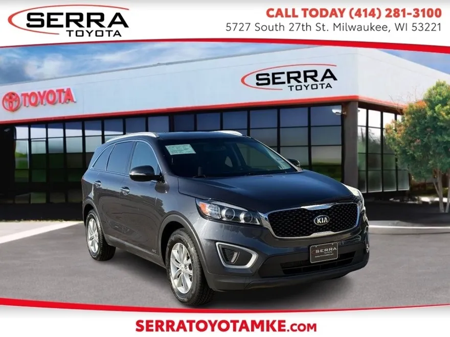 2017 Kia Sorento LX photo 1