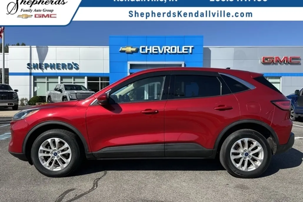 2020 Ford Escape SE photo 1
