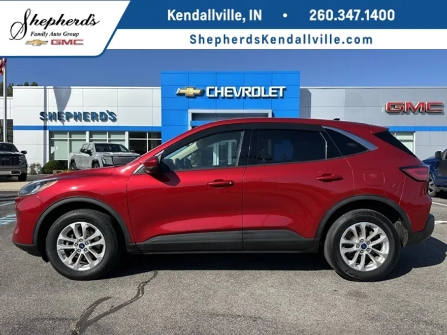2020 Ford Escape SE photo 1