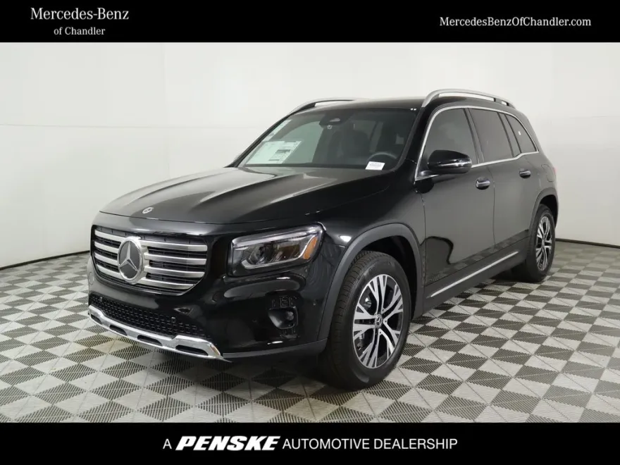 2024 Mercedes Benz GLB 250 4MATIC photo 1