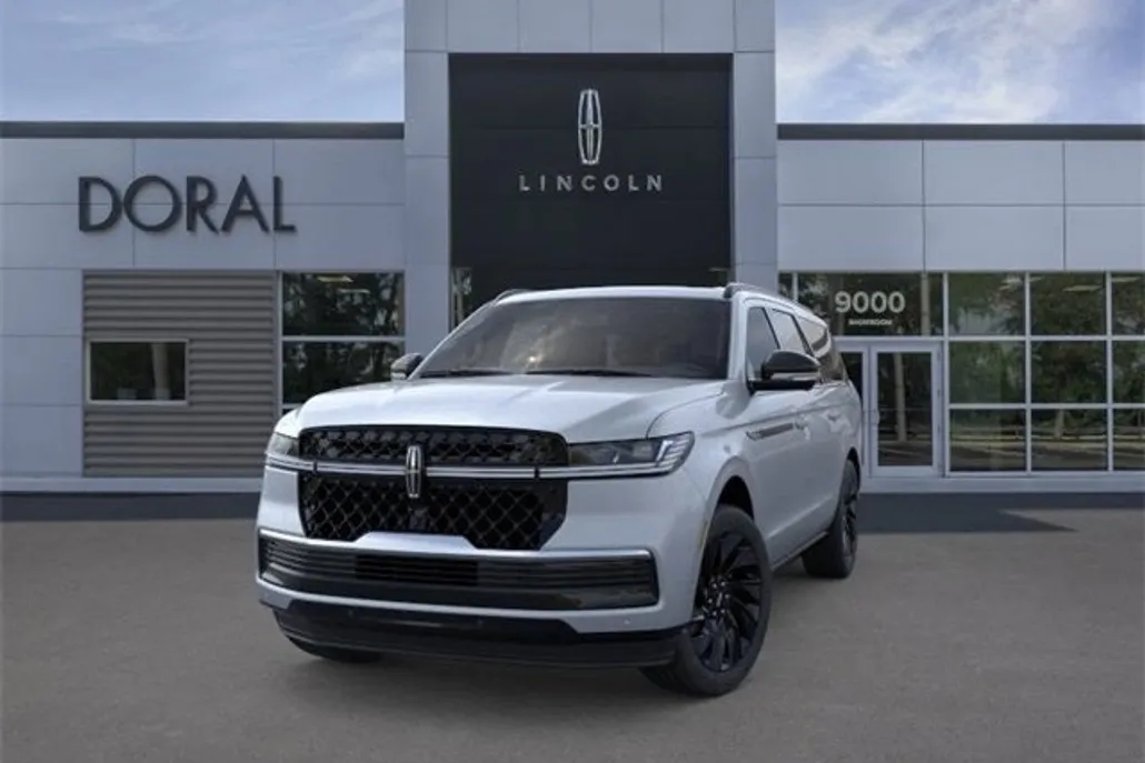 2025 Lincoln Navigator L Reserve photo 1
