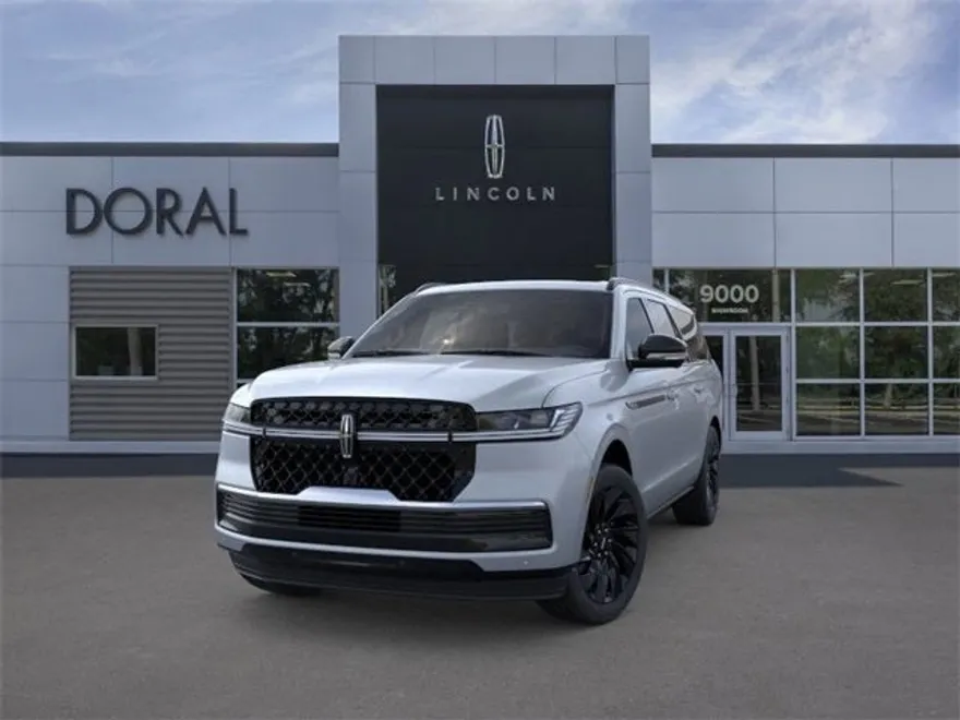 2025 Lincoln Navigator L Reserve photo 1