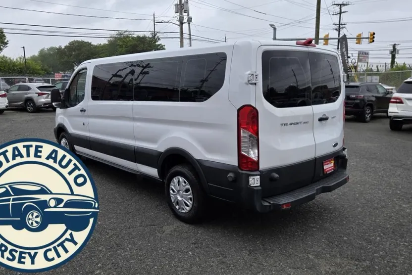 2015 Ford Transit Van photo 1