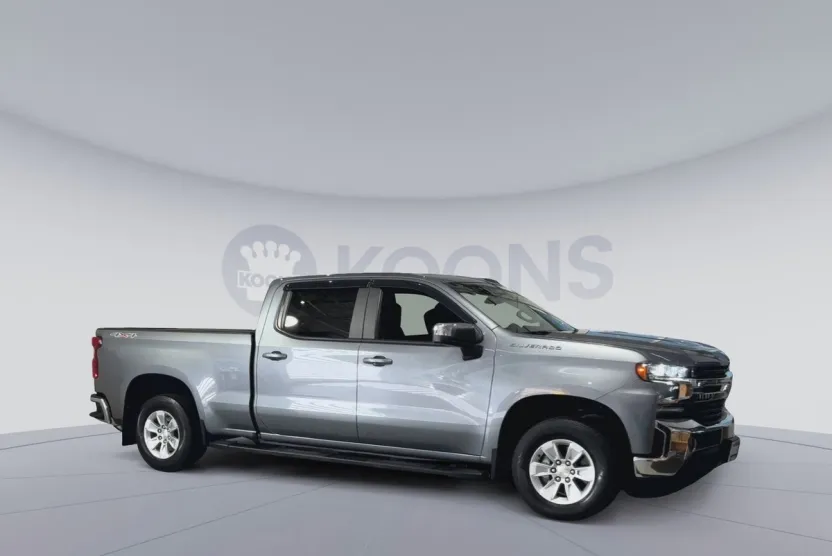 2021 Chevrolet Silverado 1500 LT photo 1