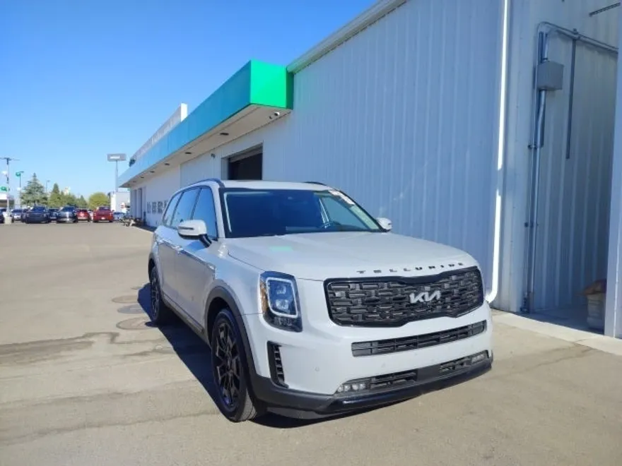 2022 Kia Telluride SX photo 1