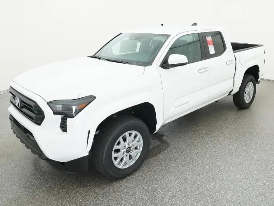 2025 Toyota Tacoma SR5 photo 1