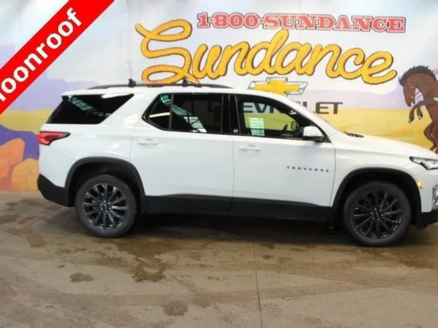 2023 Chevrolet Traverse RS photo 1