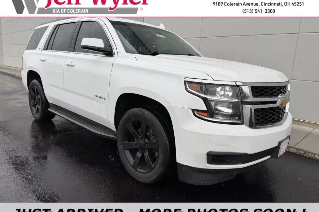 2016 Chevrolet Tahoe LS photo 1