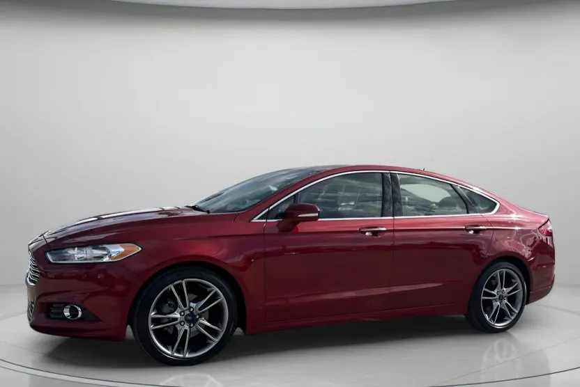 2014 Ford Fusion Titanium photo 1