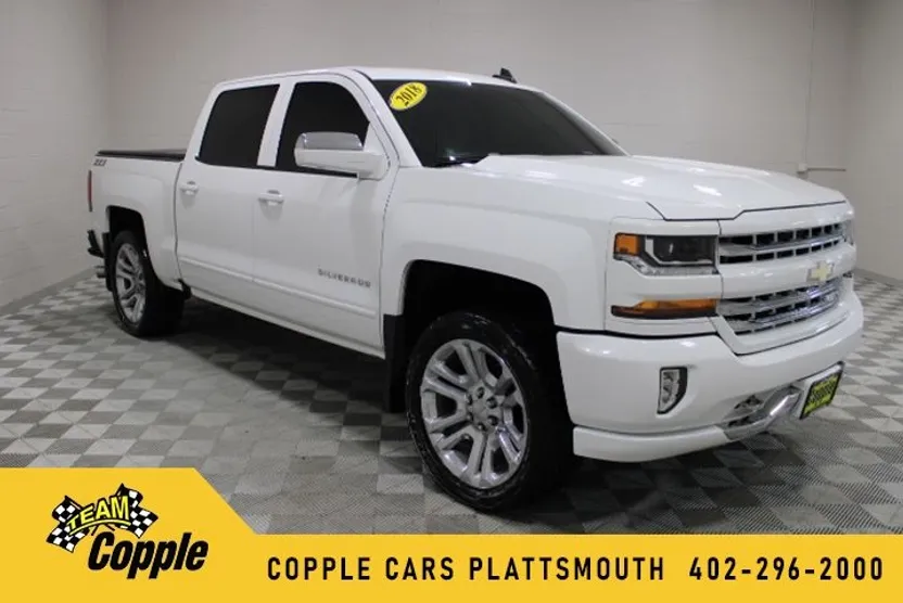 2018 Chevrolet Silverado 1500 LT photo 1