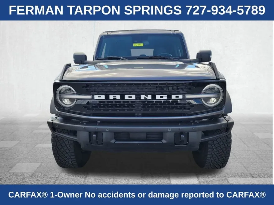 2022 Ford Bronco Base photo 1