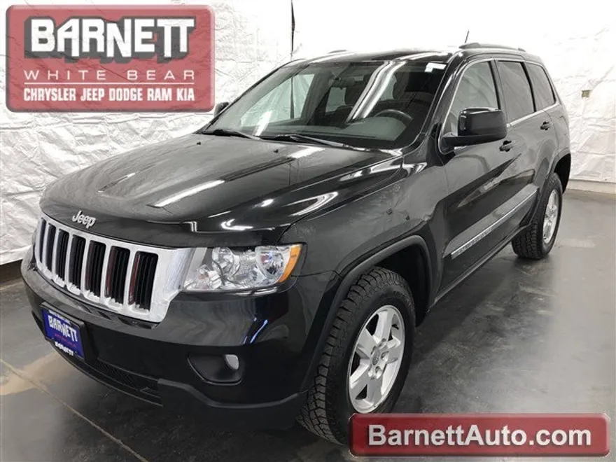 2012 Jeep Grand Cherokee Laredo photo 1