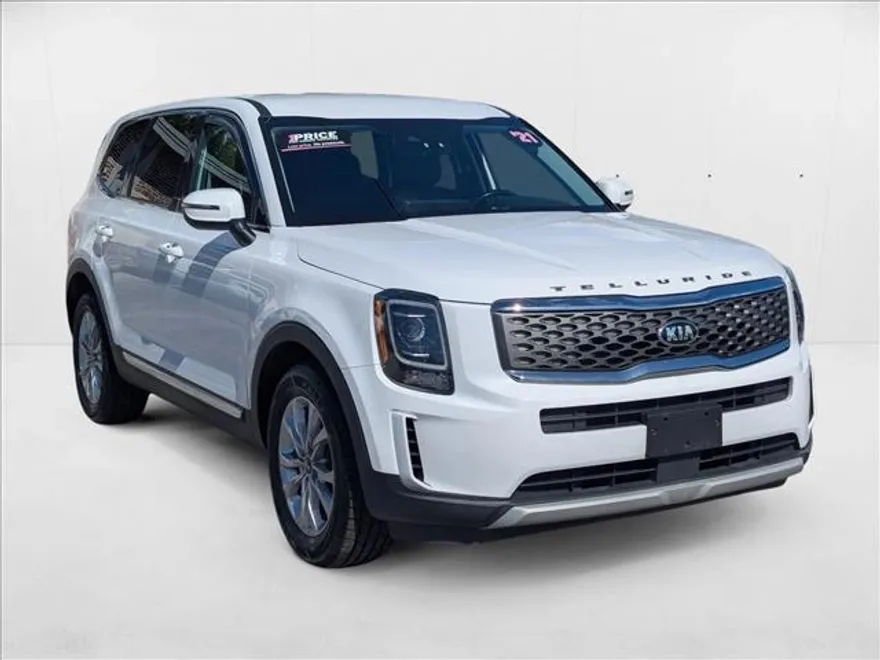 2021 Kia Telluride LX photo 1