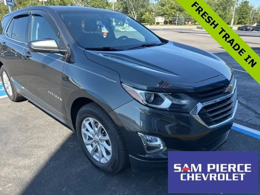 2020 Chevrolet Equinox LT photo 1