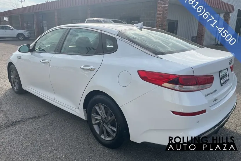 2020 Kia Optima LX SE photo 1