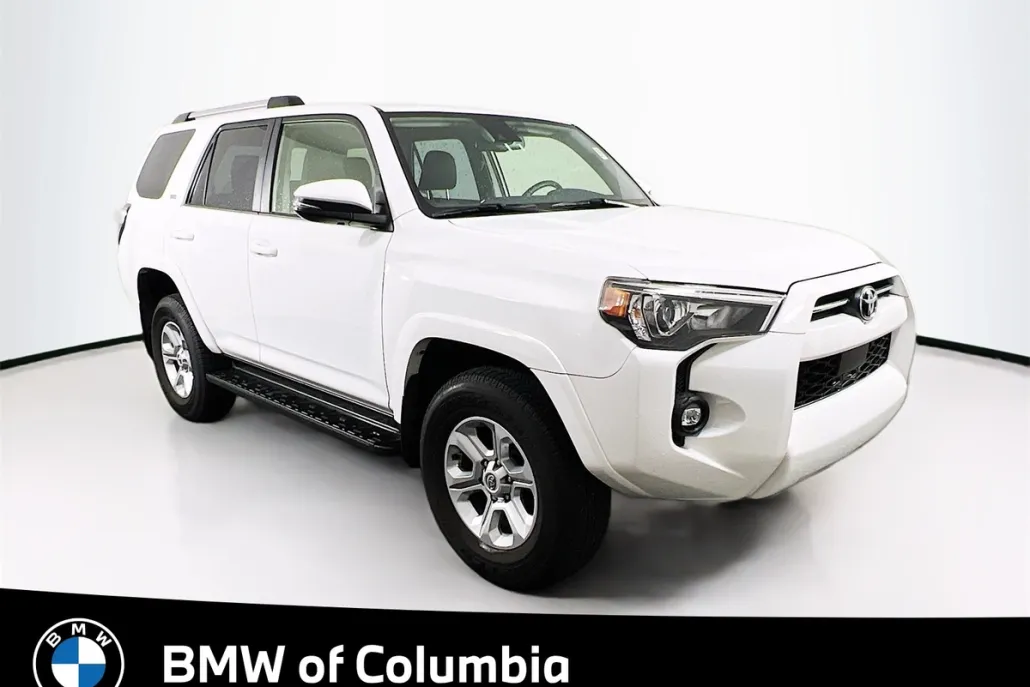 2024 Toyota 4Runner SR5 Premium photo 1